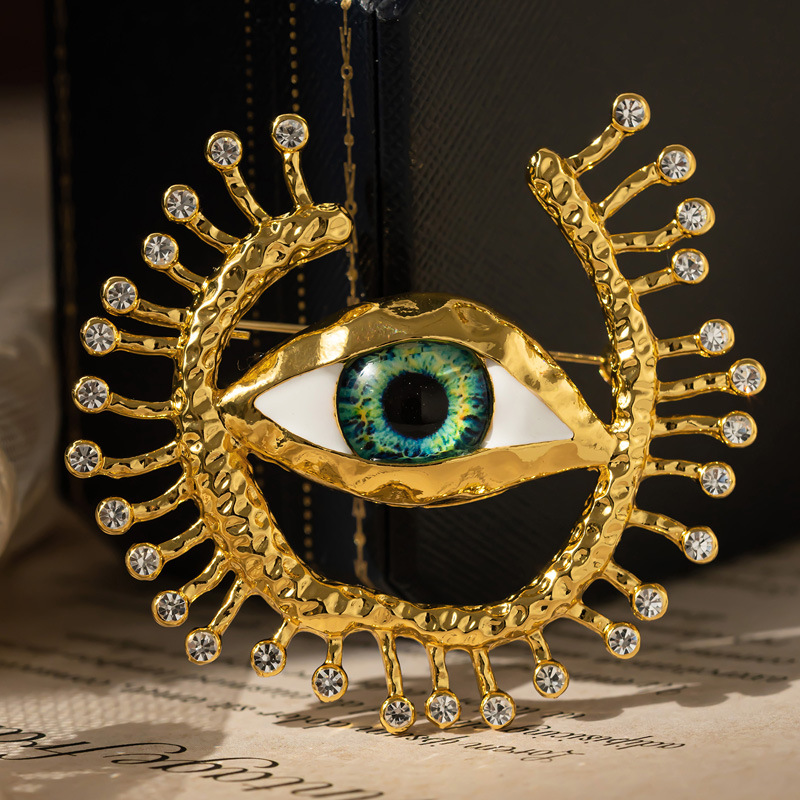 Collectible Vintage Brooches - Evil Eye Badges Halloween Cosplay Anime