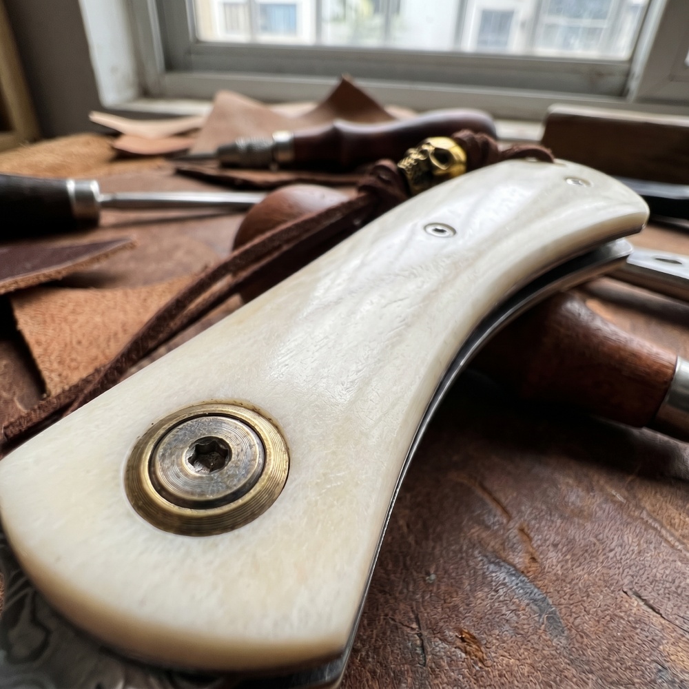Vintage Damascustaal klein vou - Vintage Collectible Knife recensie en prijs