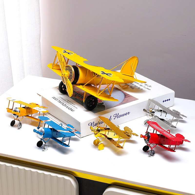 Vintage metalen vliegtuigmodel - Vintage Collectible Furniture recensie en prijs