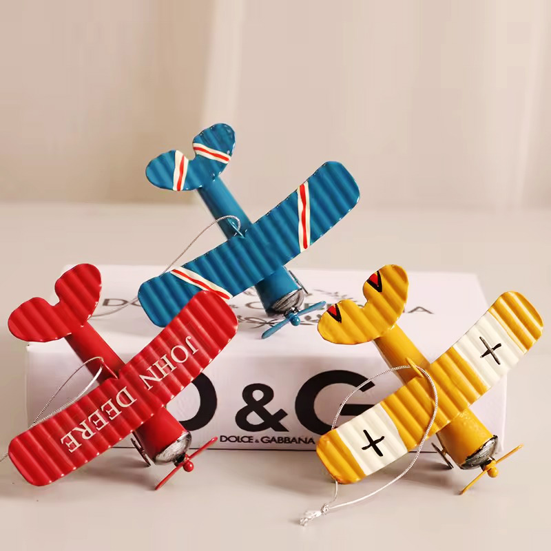 Vintage metalen vliegtuigmodel - Vintage Collectible Furniture recensie en prijs