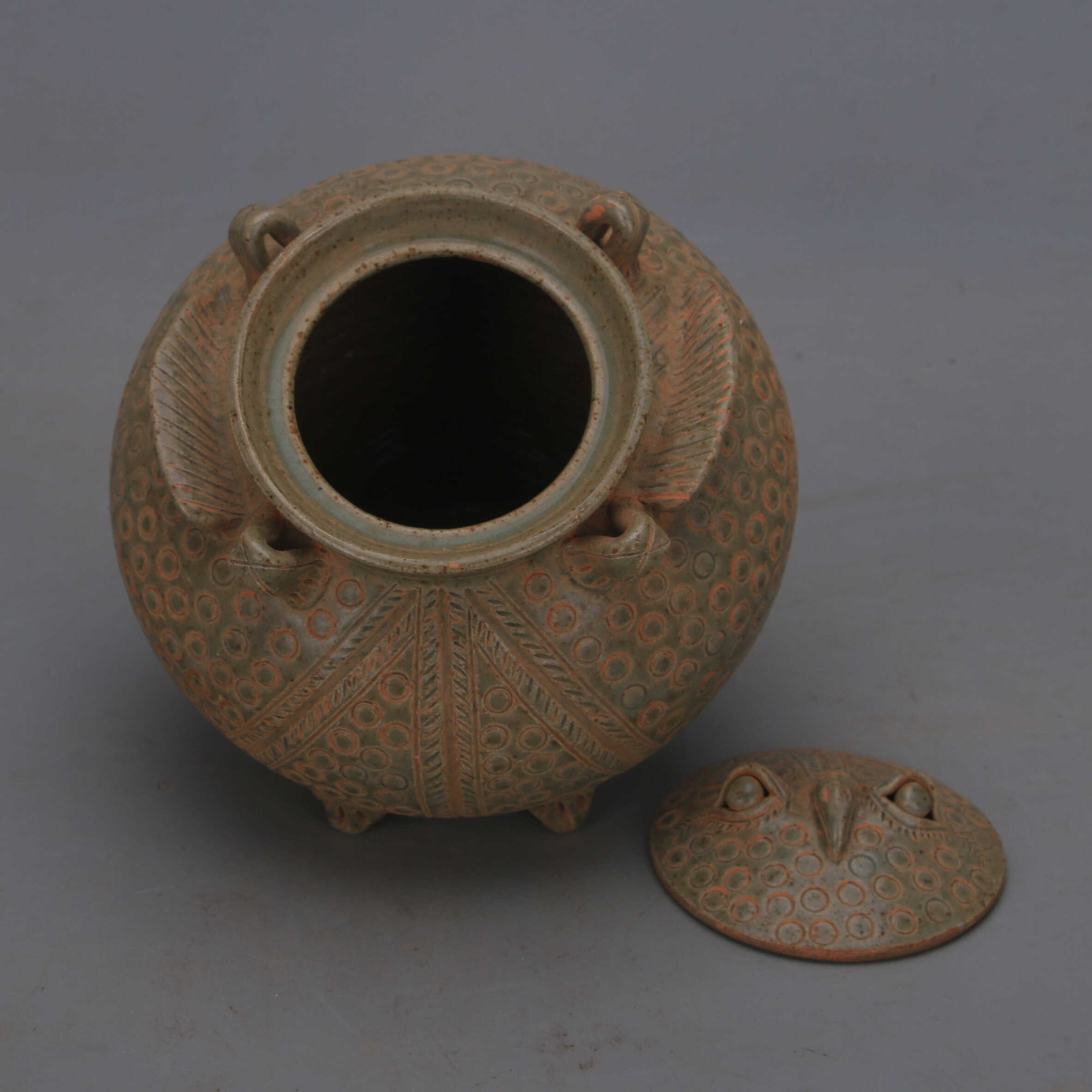 Tang-dynastie Yue-porselein ce - Vintage Collectible Pottery recensie en prijs